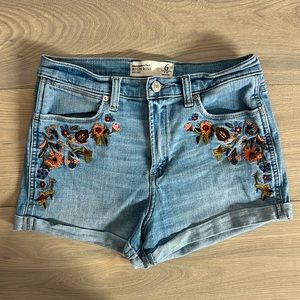 Abercrombie & Fitch High Rise Shorts